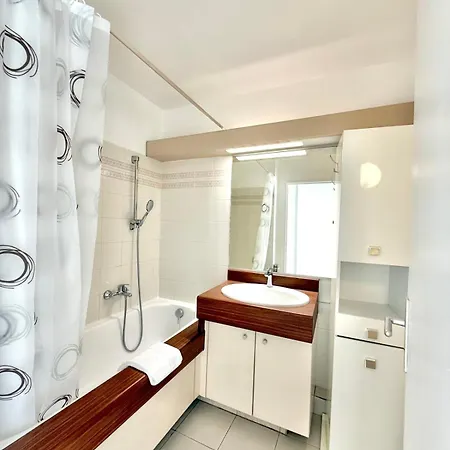 - Studi 2 Personnes - Parking - Piscine - Climatisation * Antibes